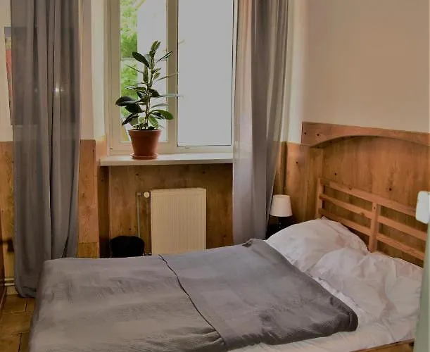 Stonewall - Self Check In