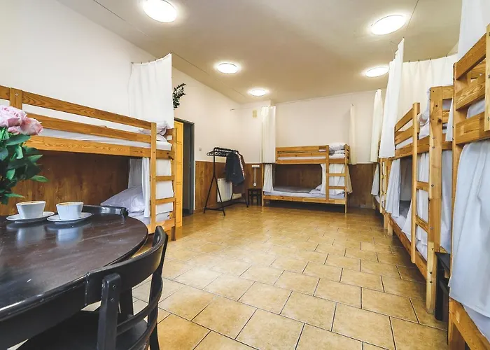 Hostal Stonewall - Self Check In