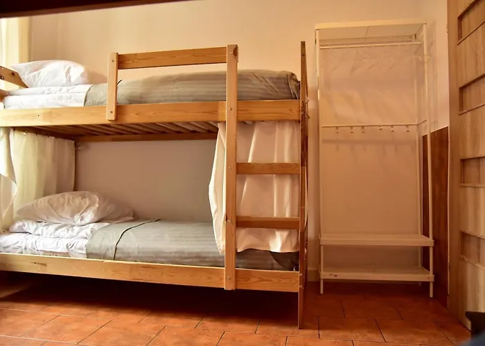 Stonewall - Self Check In Hostal Poznan